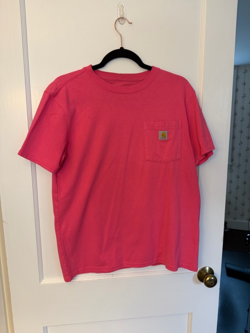 Carhartt Men's Pink Cotton Blend Crew Neck Loose Fit Logo Pocket T-Shirt M